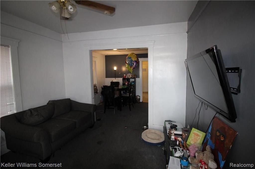 336 Richter Street River Rouge, MI 48218 - Photo 4 of 26