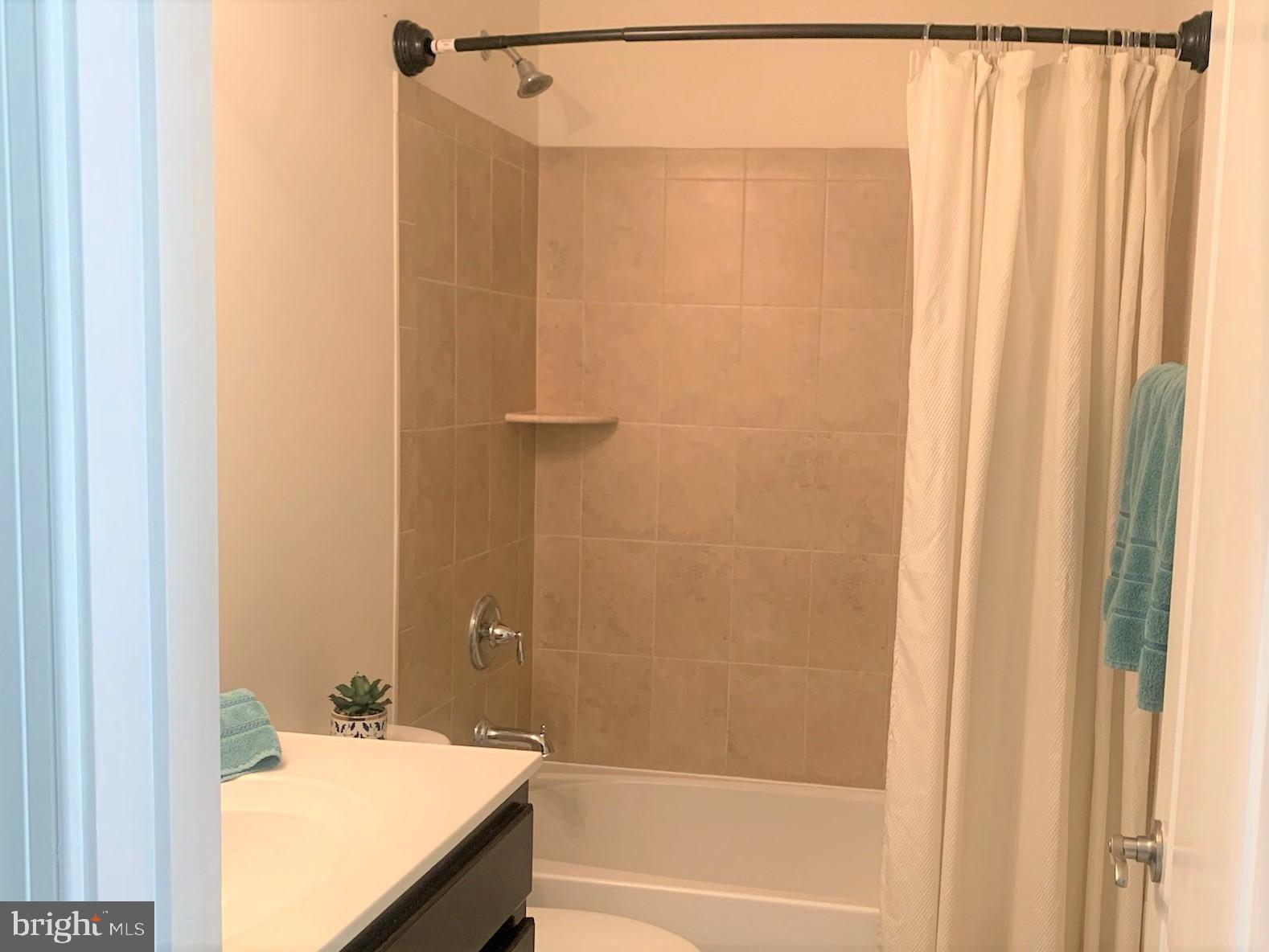 7474 Riding Meadow Way Manassas, VA 20111 - Photo 17 of 23 Gallery Image 17