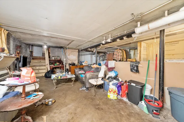 a view of a room with lots of stuff