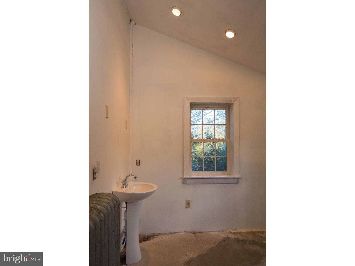 2940 Bursonville Road Riegelsville, PA 18077 - Photo 12 of 25