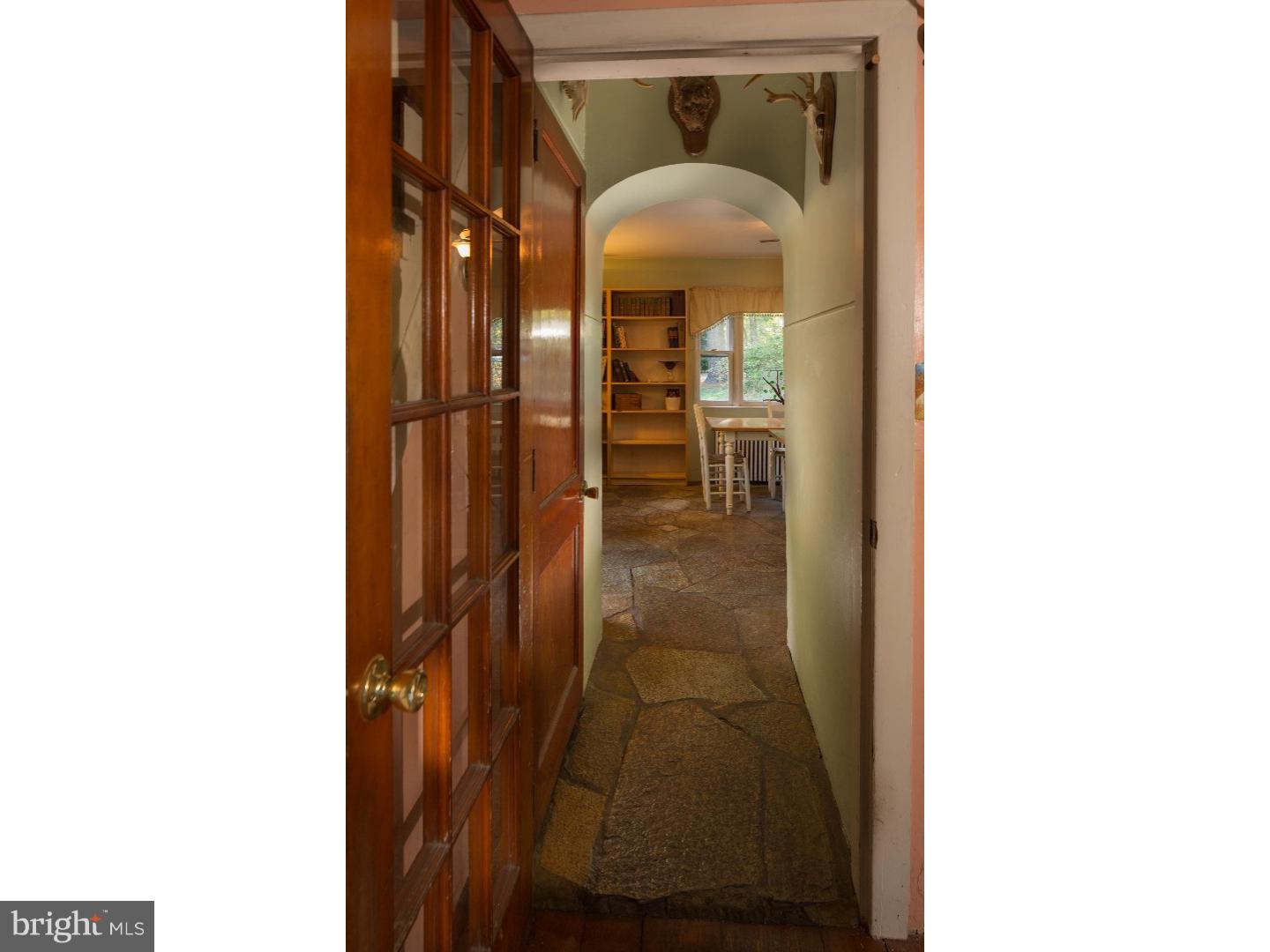 2940 Bursonville Road Riegelsville, PA 18077 - Photo 6 of 25