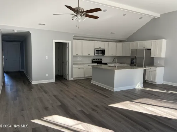 $2,150 | 1209 Hunley Court, Winterville, NC 28590