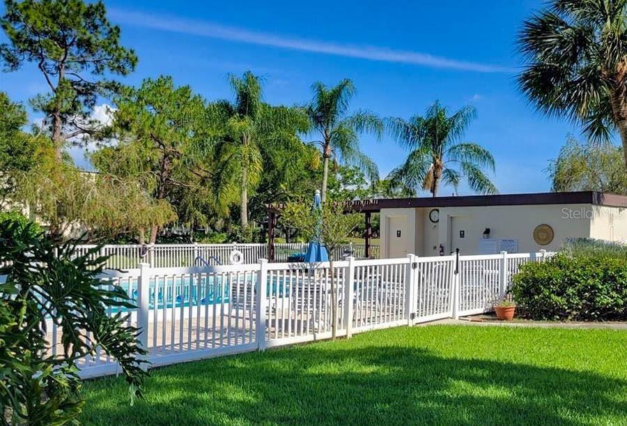 5052 Marsh Field Road, Unit 9 Sarasota, FL 34235 - Photo 11 of 15 a view of a garden