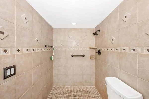 $1,900 | 5052 Marsh Field Road, Unit 9, Sarasota, FL 34235