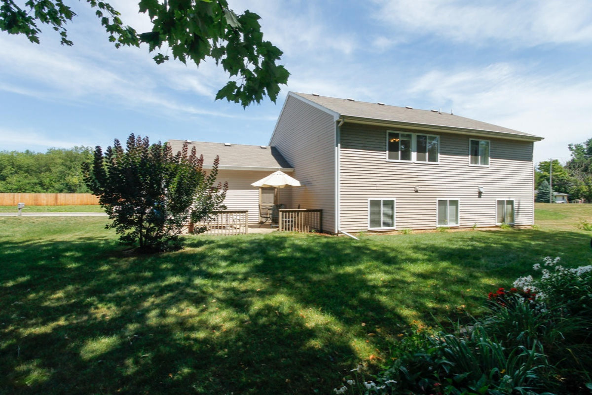3211 Quarry Ridge Court Kalamazoo, MI 49006 - Photo 31 of 32 3211 Quarry Ridge Ct-112