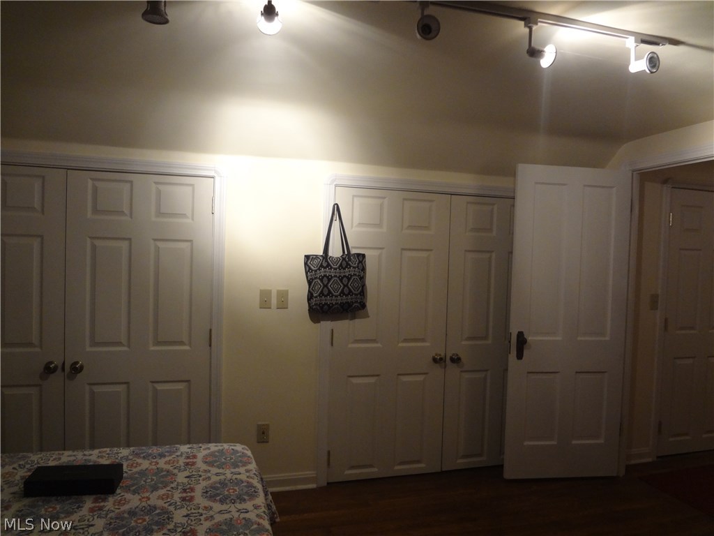 3164 Ludlow Road Cleveland, OH 44120 - Photo 24 of 29 Gallery Image 24