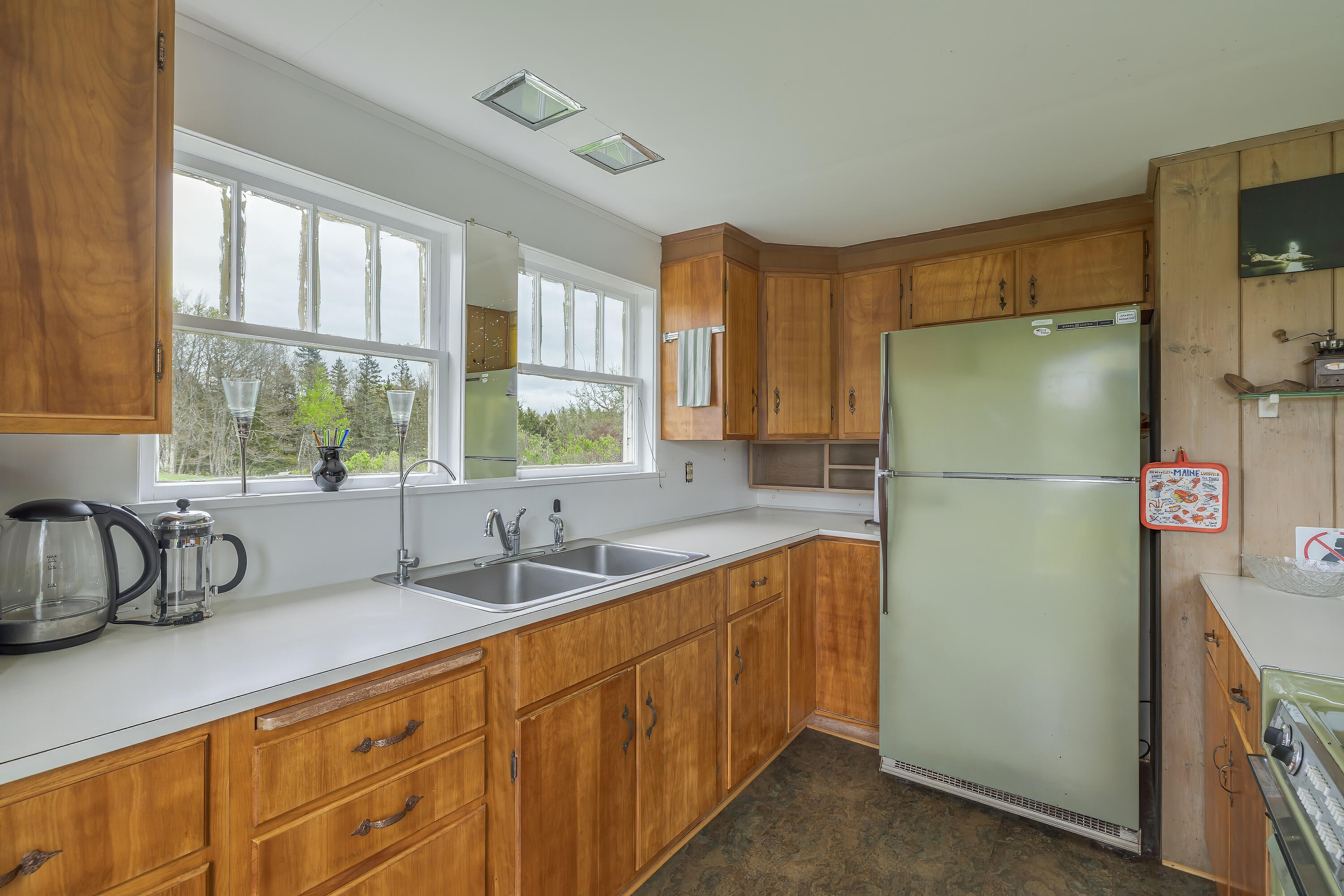 17 Barbour Farm Road Stonington, ME 04681 - Photo 10 of 50 17BarbourFarmRoad_DTP_007