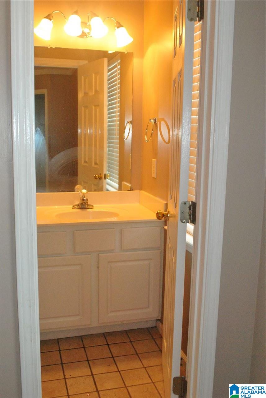 409 Meriweather Lane Calera, AL 35040 - Photo 28 of 32