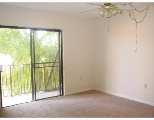 8954 West Sample Road, Unit 8954 Coral Springs, FL 33065 - Photo 8 of 14 Master Bedroom