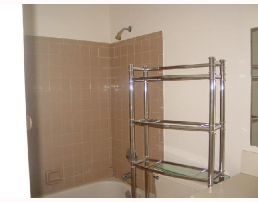 8954 West Sample Road, Unit 8954 Coral Springs, FL 33065 - Photo 10 of 14 Master Bath/Spa