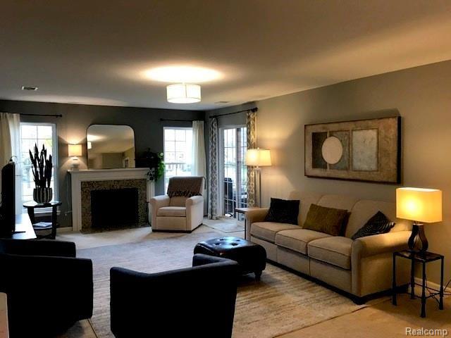 3626 Oakmonte Boulevard, Unit 81 Rochester, MI 48306 - Photo 5 of 24