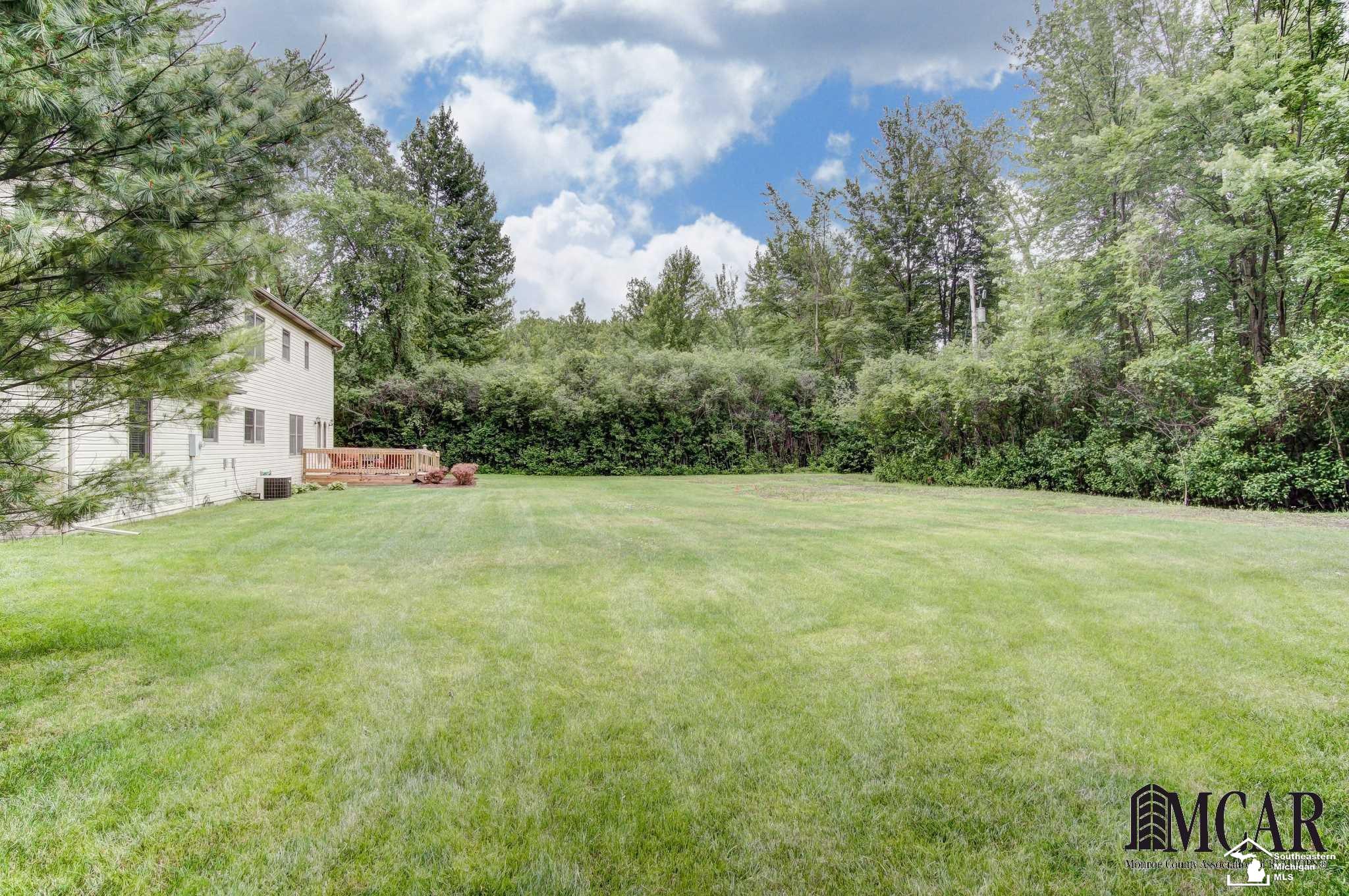 1395 West Dean Road Temperance, MI 48182 - Photo 43 of 45 21461992-42.JPG