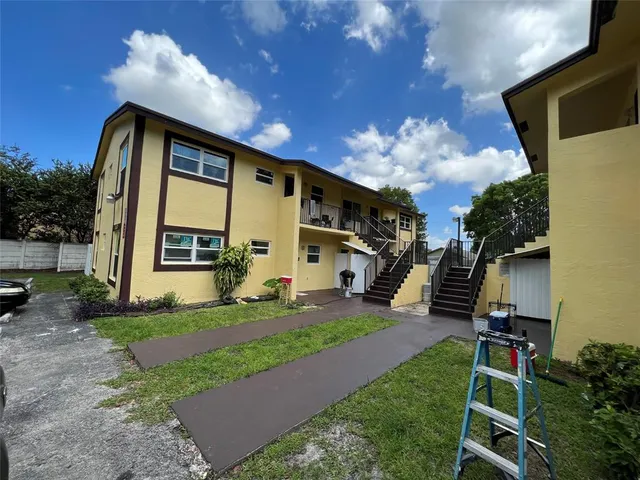 $3,249 | 7480 Southwest 10th Court, Unit 1, Pompano Beach, FL 33068