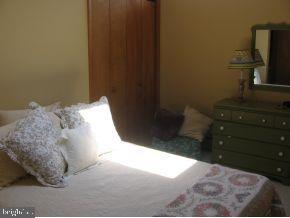 75 Mary Alice Road Manahawkin, NJ 08050 - Photo 10 of 18 Gallery Image 10
