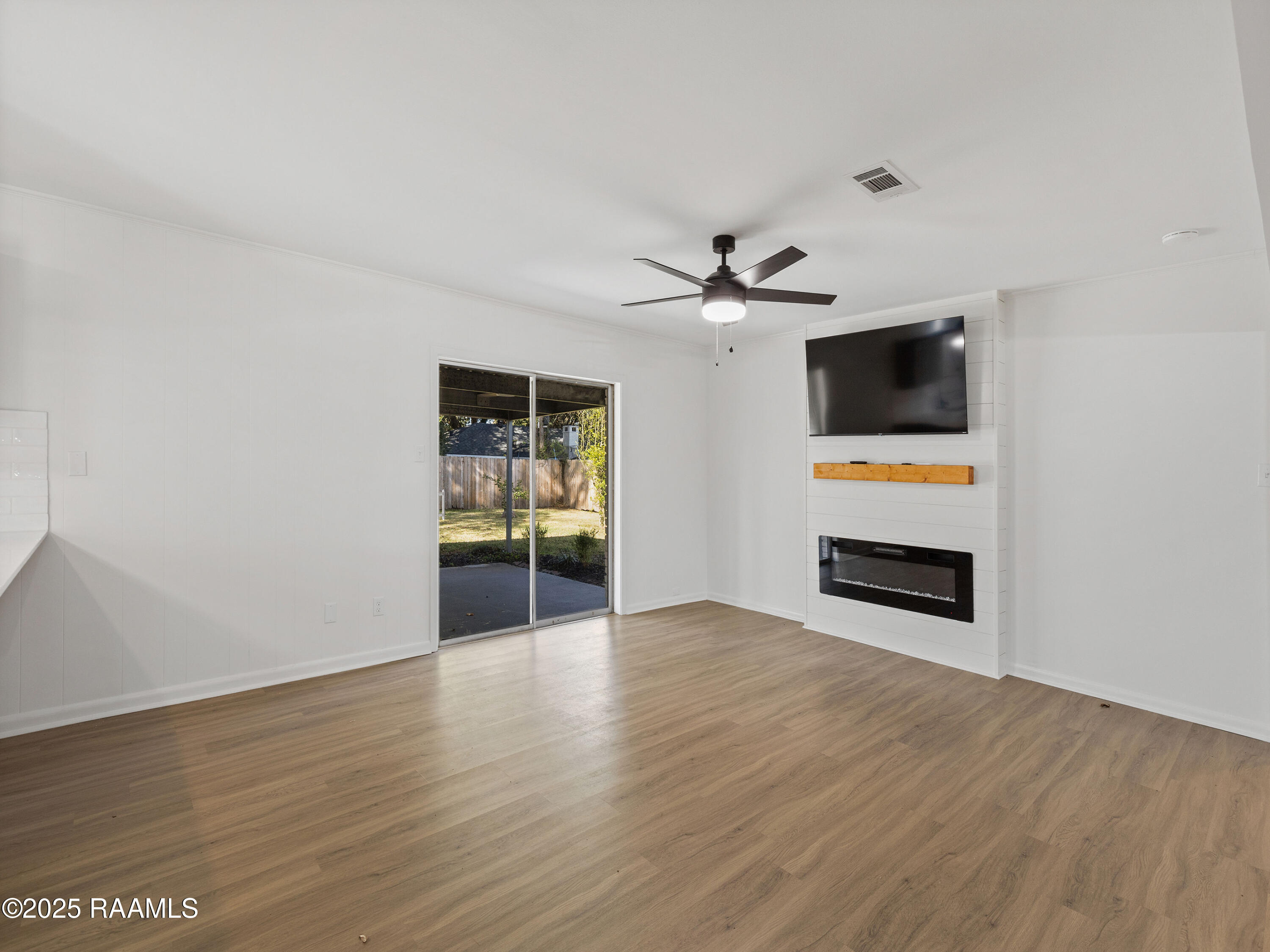 102 Patricia Ann Place Lafayette, LA 70508 - Photo 7 of 28 IMG_9526