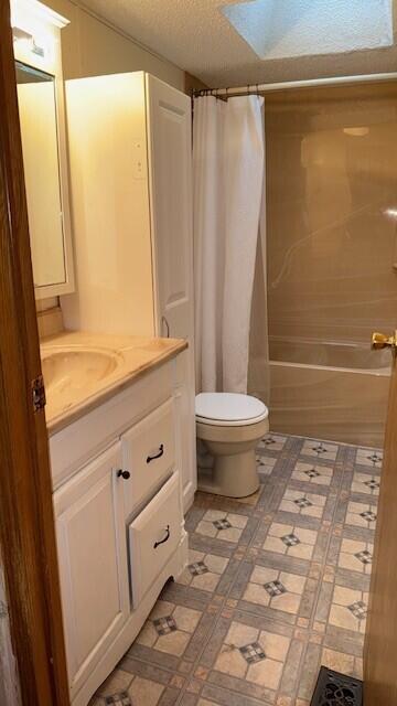 3 Sunset Lane Turner, ME 04282 - Photo 17 of 28 Bathroom