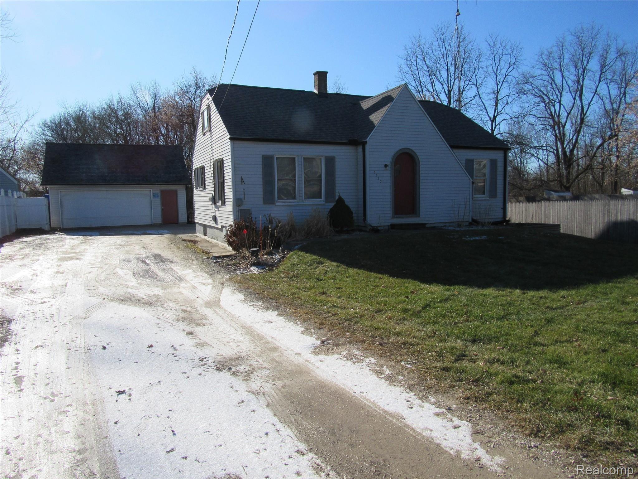8520 Perry Road Atlas, MI 48411 - Photo 1 of 20 88DB1F66-284B-4E77-9F7C-A3A6C8B110C6.jpeg