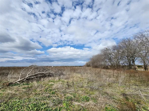 $130,000 | 196 Private Road 196, Blum, TX 76627