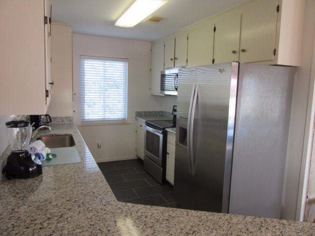 6613 Sea Shell Drive Gulf Shores, AL 36542 - Photo 9 of 29 Kitchen