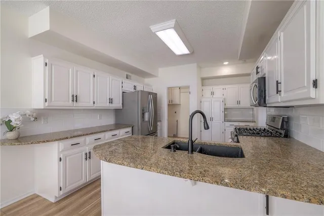 $530,000 | 13835 Craig Street, Overland Park, KS 66223