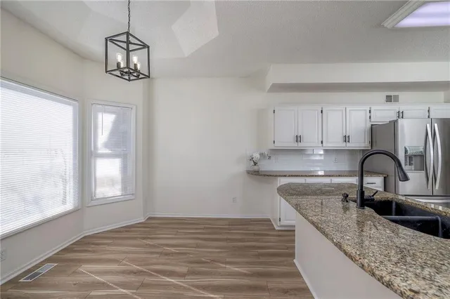 $530,000 | 13835 Craig Street, Overland Park, KS 66223