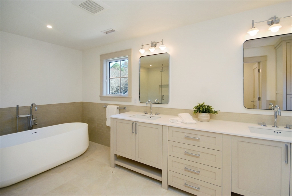 319 Pope Road Concord, MA 01742 - Photo 26 of 41 Gallery Image 26