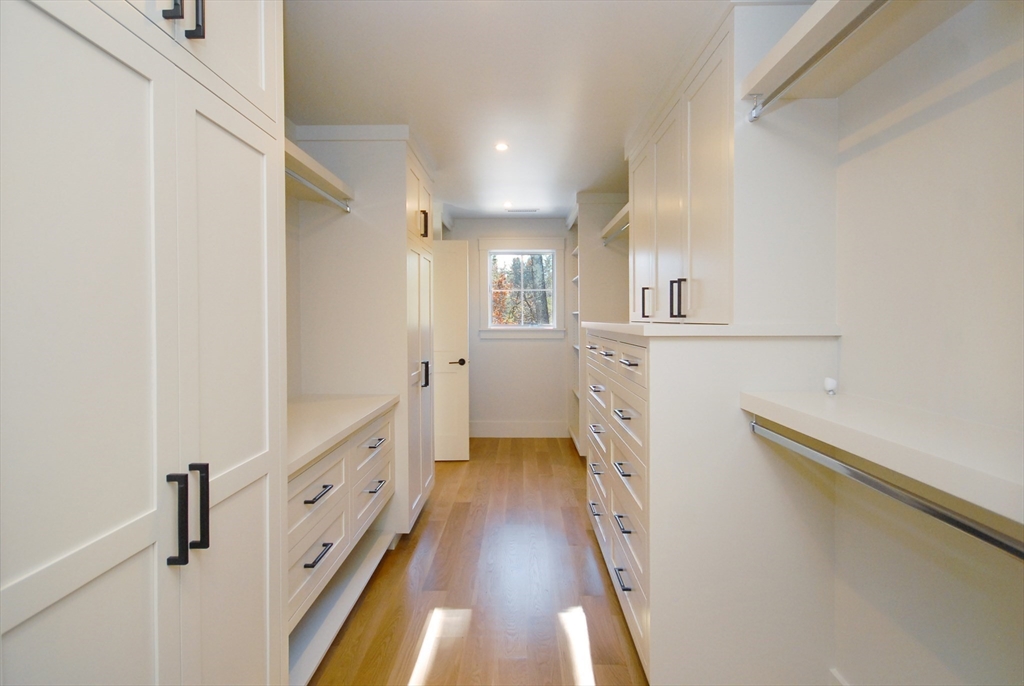 319 Pope Road Concord, MA 01742 - Photo 28 of 41 Gallery Image 28