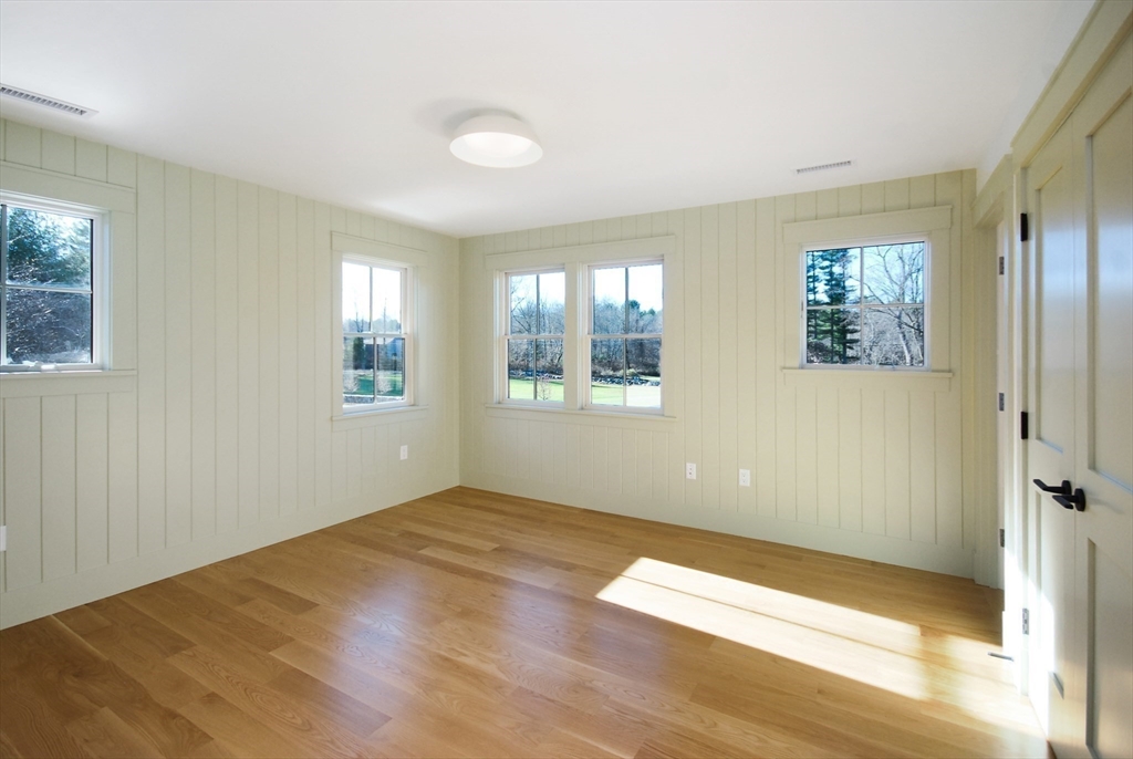319 Pope Road Concord, MA 01742 - Photo 31 of 41 Gallery Image 31