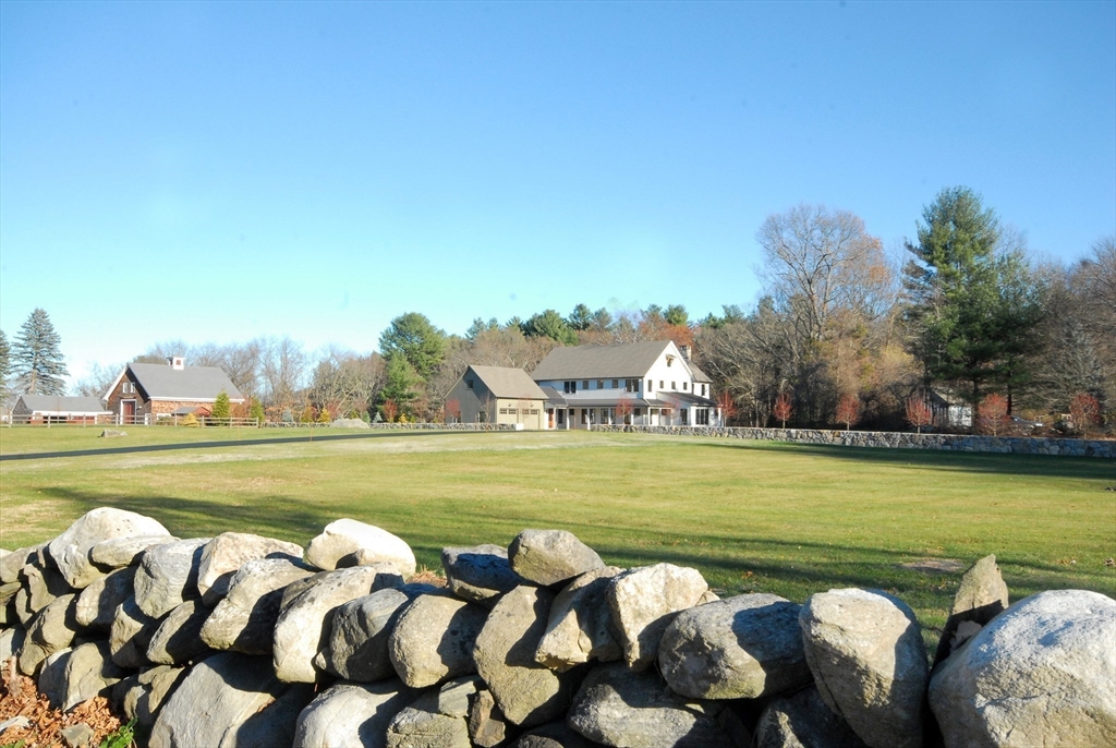 319 Pope Road Concord, MA 01742 - Photo 39 of 41 Gallery Image 39