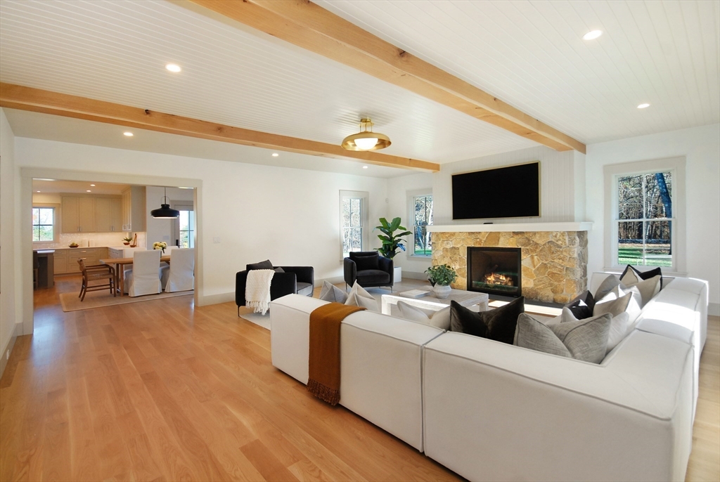 319 Pope Road Concord, MA 01742 - Photo 7 of 41 Gallery Image 7
