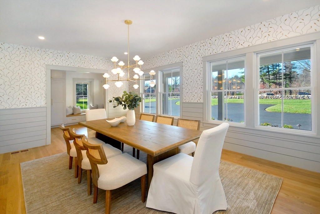 319 Pope Road Concord, MA 01742 - Photo 8 of 41 Gallery Image 8