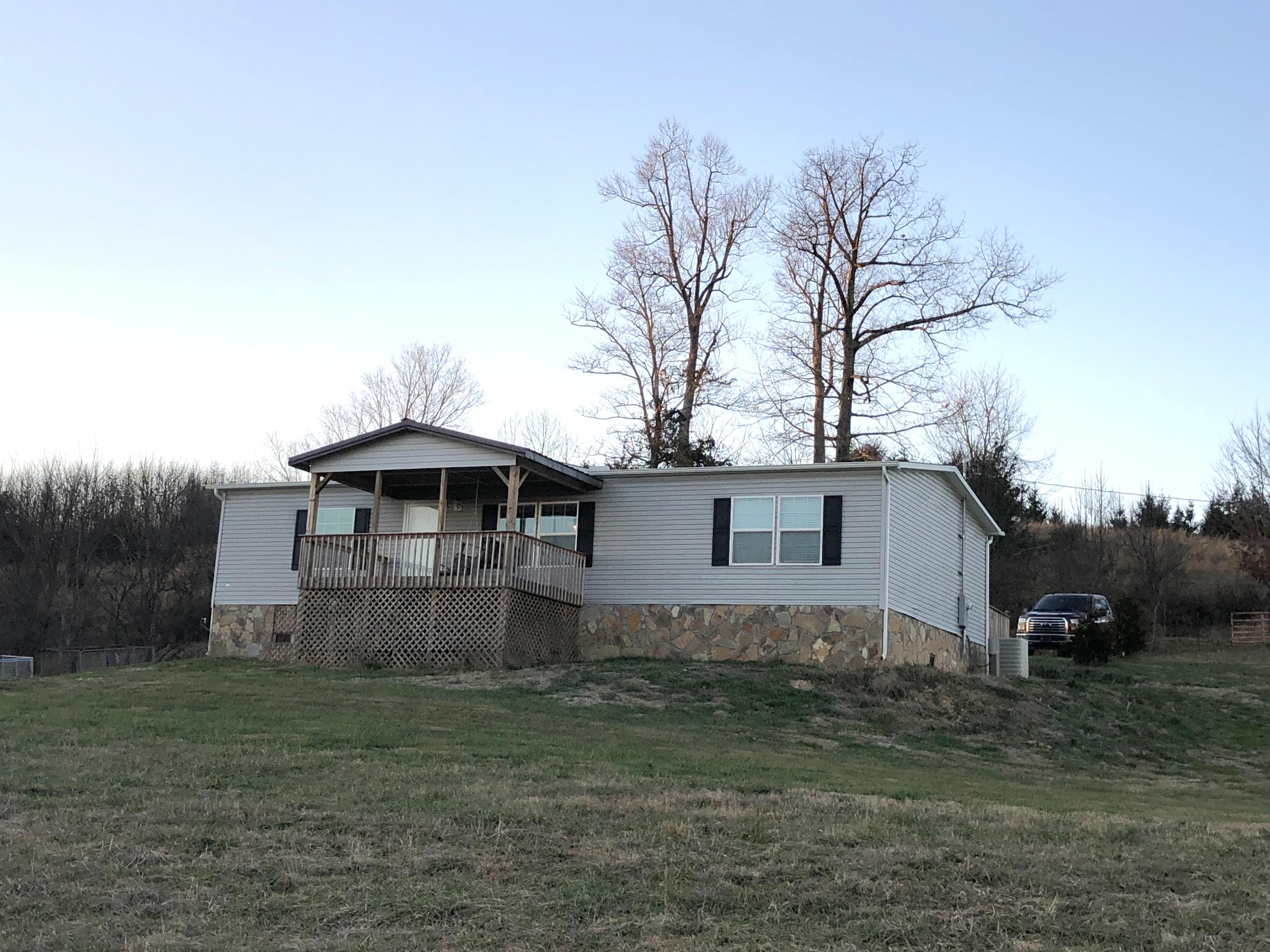 516 Parker Road La Follette, TN 37766 - Photo 1 of 28 516 Parker Rd
