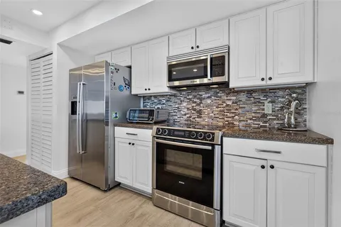 $599,900 | 602 Lime Avenue, Unit 101, Clearwater, FL 33756