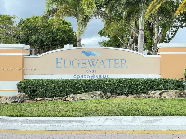 $2,100 | 8871 Wiles Road, Unit 105, Coral Springs, FL 33067
