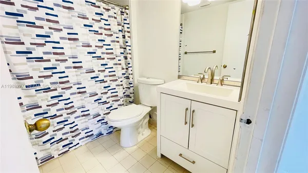 $2,100 | 8871 Wiles Road, Unit 105, Coral Springs, FL 33067