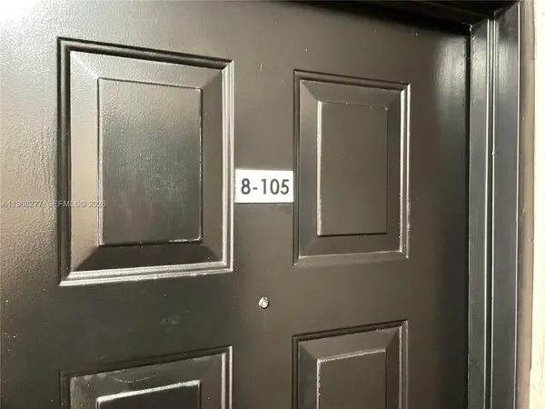 $2,100 | 8871 Wiles Road, Unit 105, Coral Springs, FL 33067