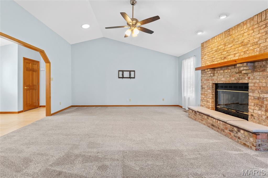 114 Del Rio Court Belleville, IL 62221 - Photo 8 of 55