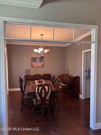 $559,000 | 15384 South S Highway, Terry, MS 39170