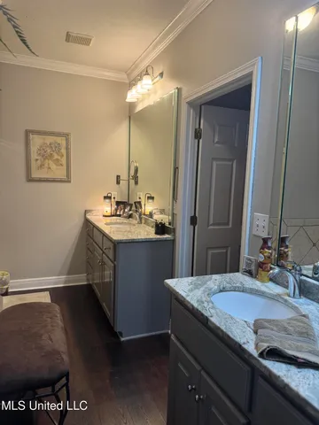 $559,000 | 15384 South S Highway, Terry, MS 39170