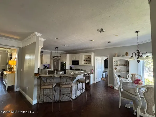 $559,000 | 15384 South S Highway, Terry, MS 39170