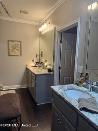 $559,000 | 15384 South S Highway, Terry, MS 39170