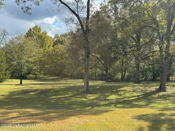 $559,000 | 15384 South S Highway, Terry, MS 39170