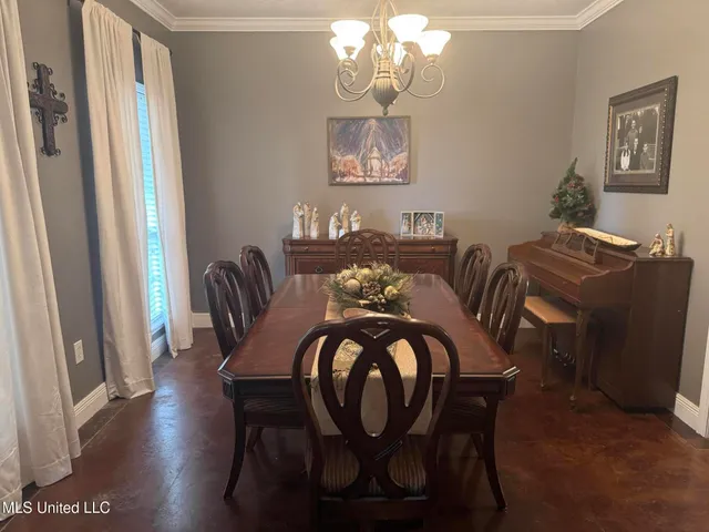 $559,000 | 15384 South S Highway, Terry, MS 39170