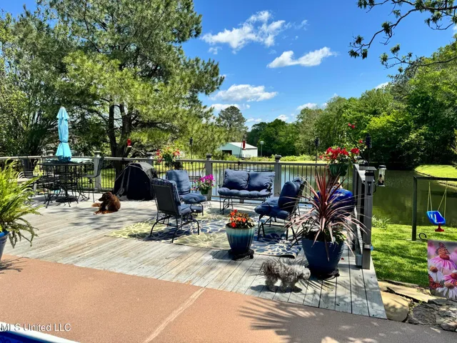 $559,000 | 15384 South S Highway, Terry, MS 39170