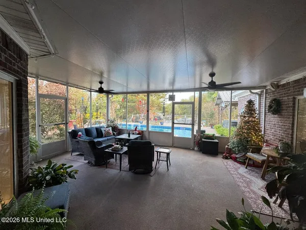 $559,000 | 15384 South S Highway, Terry, MS 39170