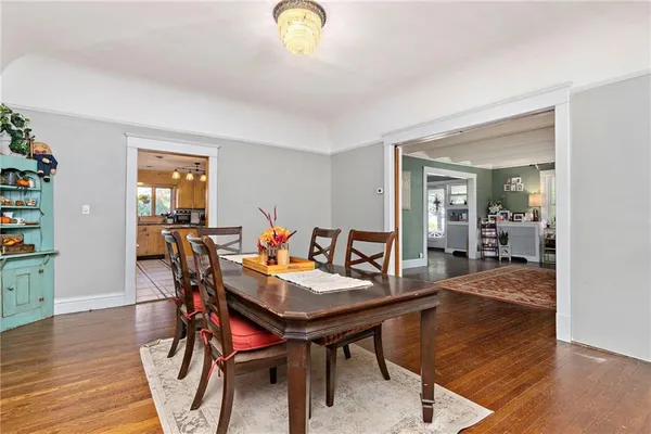 $399,500 | 424 South Elm Street, Ottawa, KS 66067