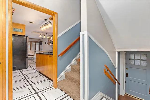 $415,000 | 424 South Elm Street, Ottawa, KS 66067