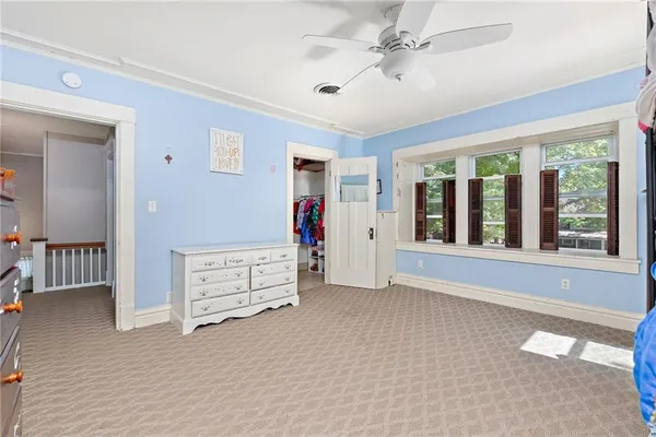 $399,500 | 424 South Elm Street, Ottawa, KS 66067