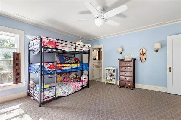 $399,500 | 424 South Elm Street, Ottawa, KS 66067