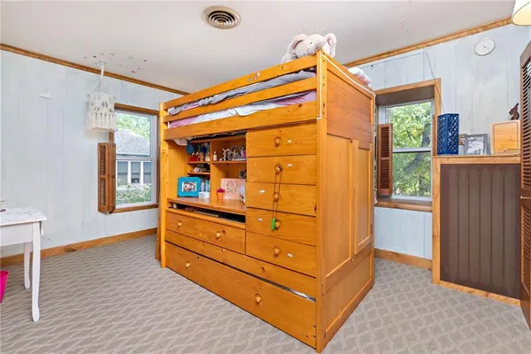 $399,500 | 424 South Elm Street, Ottawa, KS 66067